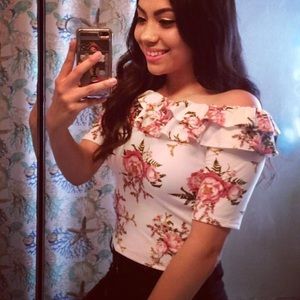 Meet your Posher, Alice